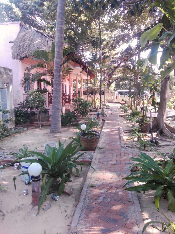 Bien Dua Backpacker Hotel Фантхьєт Екстер'єр фото