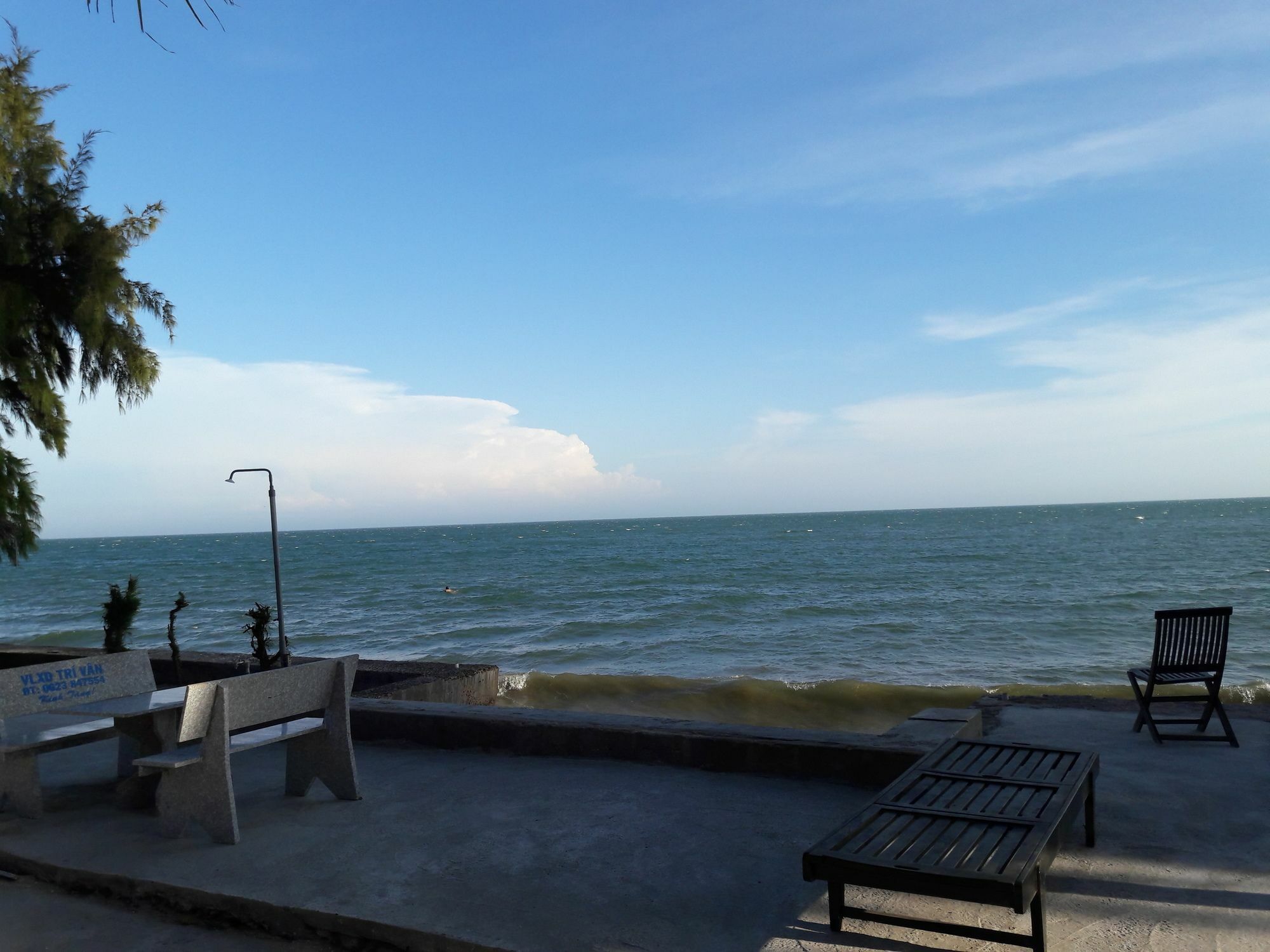 Bien Dua Backpacker Hotel Фантхьєт Екстер'єр фото